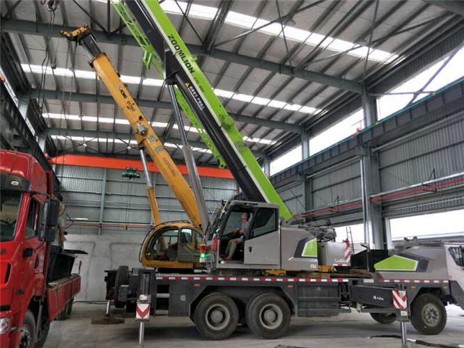 光泽县高空车出租需要注意哪些安全事项？